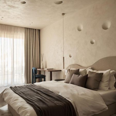 Uzenie All Suites Boutique Resort (Adults Only) Adelianos Kampos Exterior foto
